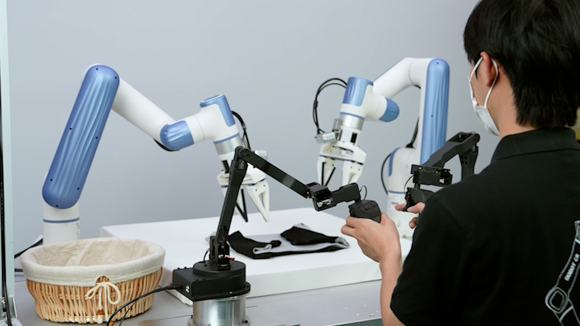 越疆科技 CEO 劉培超-越疆 X-Trainer 樣樣精通，背后掌握了哪些黑科技？