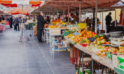 機器人艾灸,機械臂按摩,無人咖啡機,冰淇淋機器人、引流效果